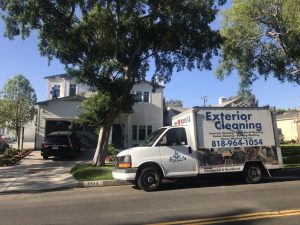 Pressure Washing Winnetka CA