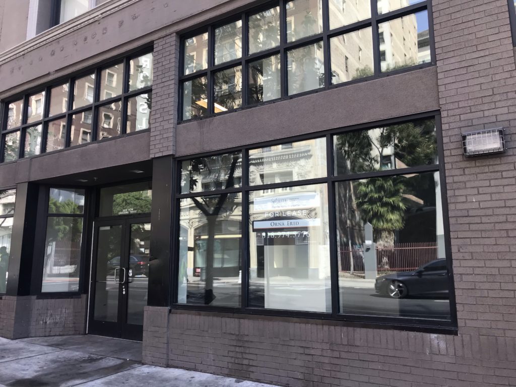 window cleaning in Los Angeles, CA